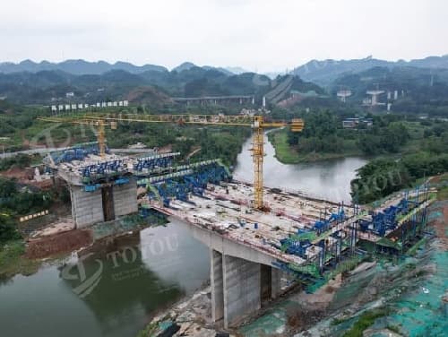 Dongsheng Bridge Form Traveler Project